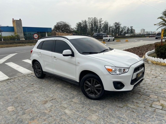 MITSUBISHI ASX 2.0 AUT. 4X2 2013   70MIL KM RODADOS !!!