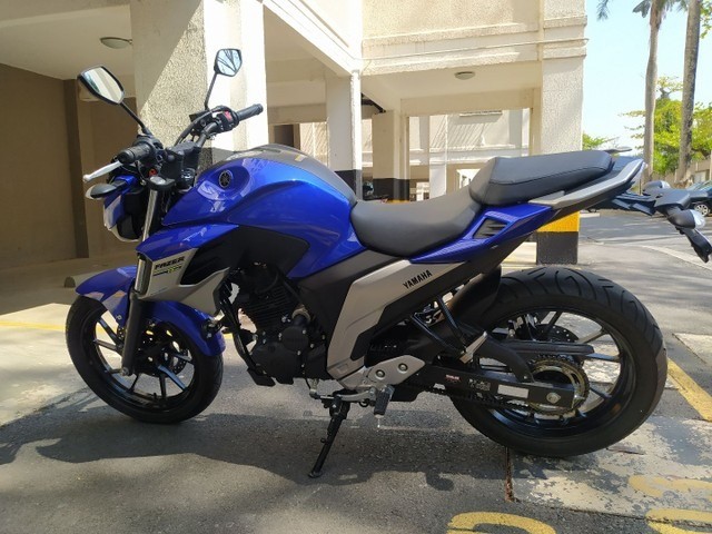 YAMAHA FAZER