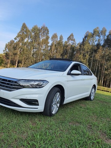 VW JETTA TSI 2019. 8.800 KM