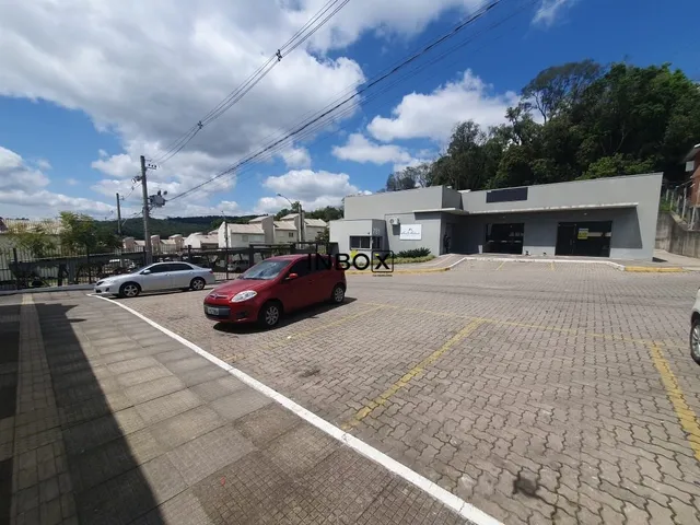 Estacionamento De Caminhões Parking 36 Peças Infantil