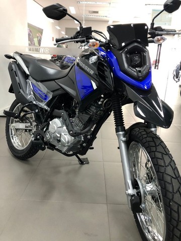 Yamaha Crosser 150 chega na versão 2024 sem grandes mudanças