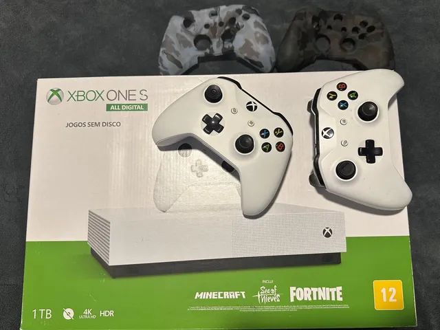 Xbox One S 1tb + 2 Jogos  Console de Videogame Xbox One