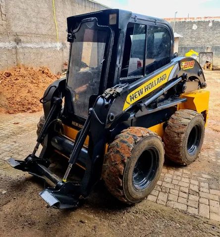 MOTORART 1/50 NEW HOLLAND L218 MINI CHARGEUR SUR PNEUS ref 13784