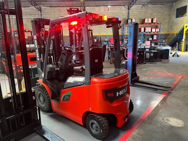 Empilhadeira Transpaleteira Paleteira Elétrica - Foto 2