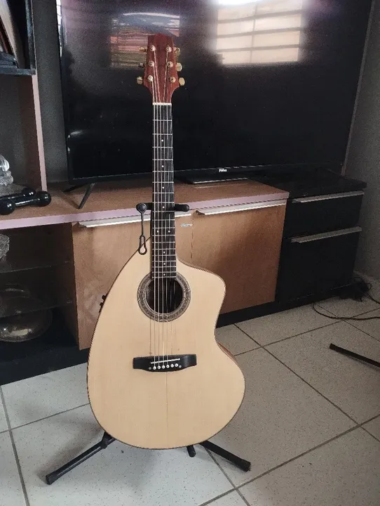 Craviola Gianini custumizada