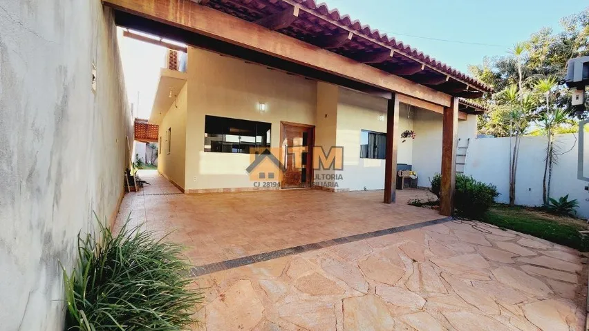 Excelente Casa lote com 300 metros, Toda na Laje, Armários Planejados
