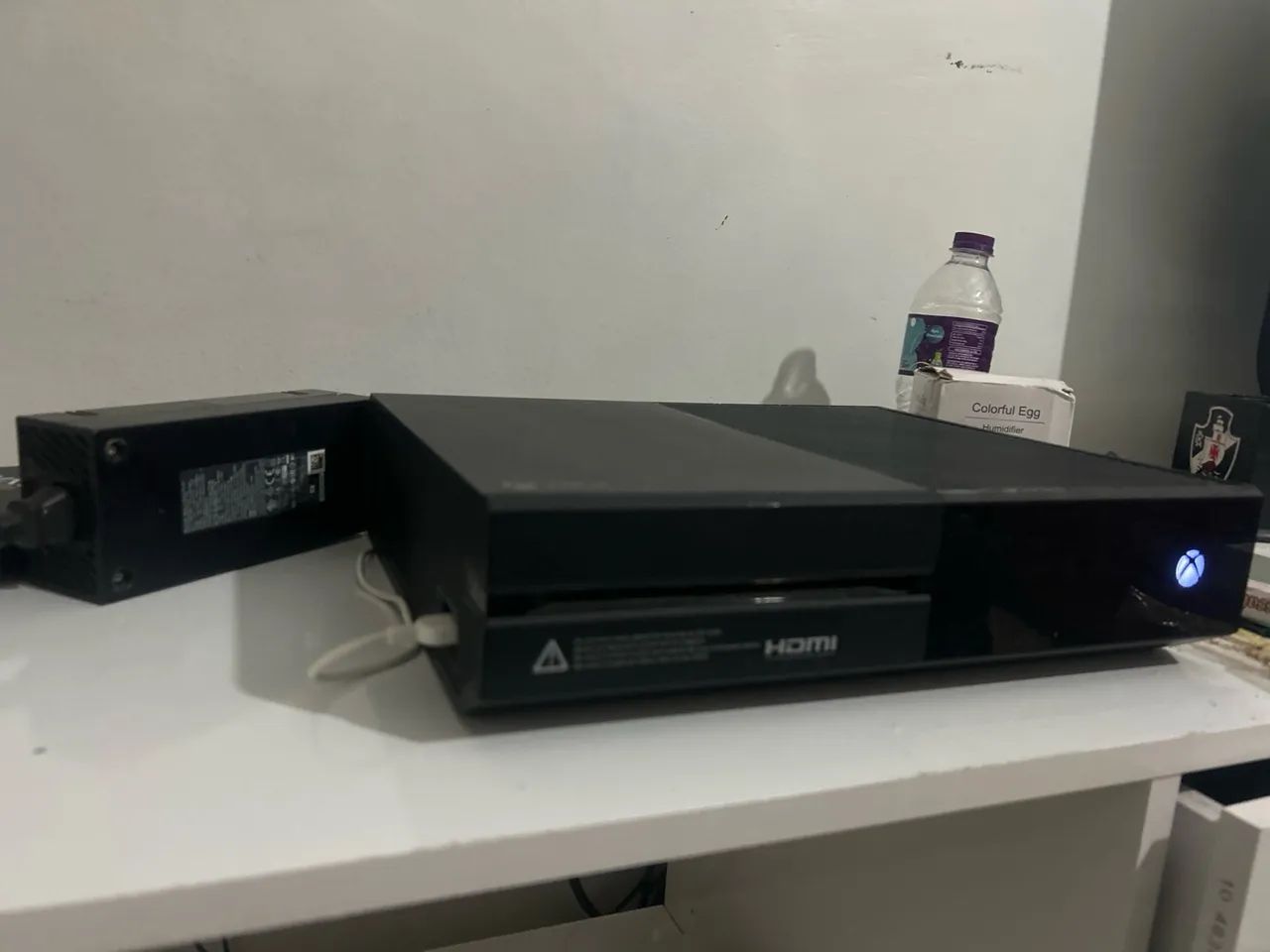 Xbox one em perfeita condição (precisa comprar o cabo fonte) - Foto 3