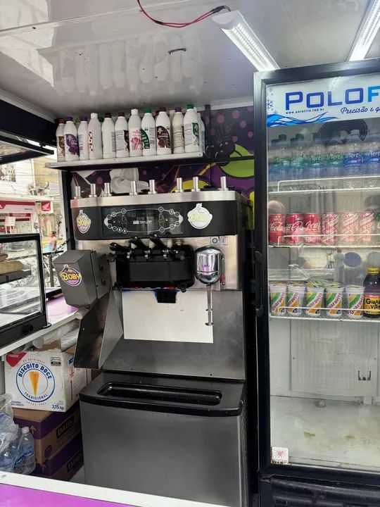 Máquina de sorvete expresso 712 teylor semi nova 