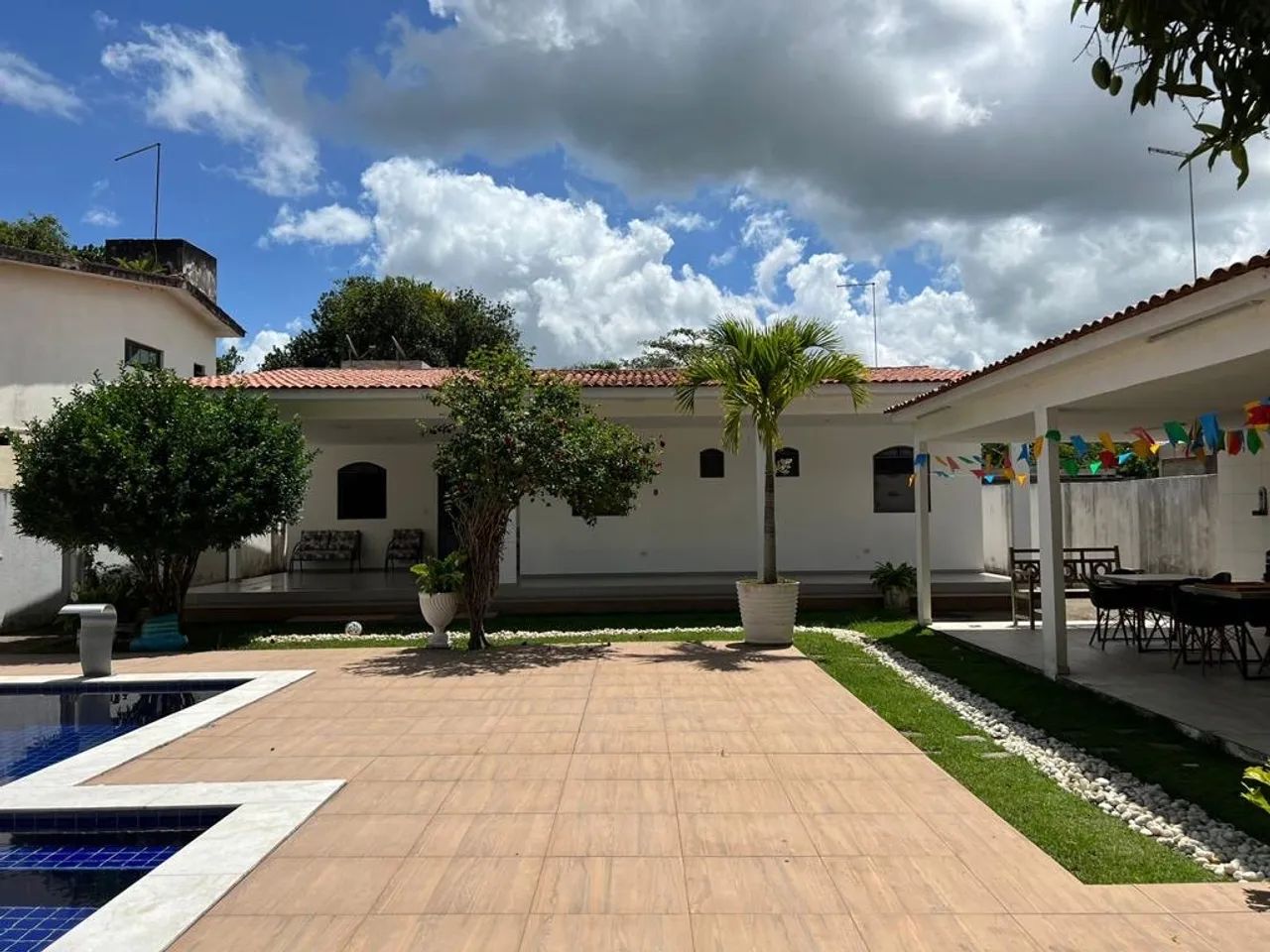 Vendo Casa com Piscina em Paudalho - Foto 5