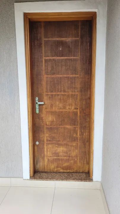 Porta e janela de madeira Grapia