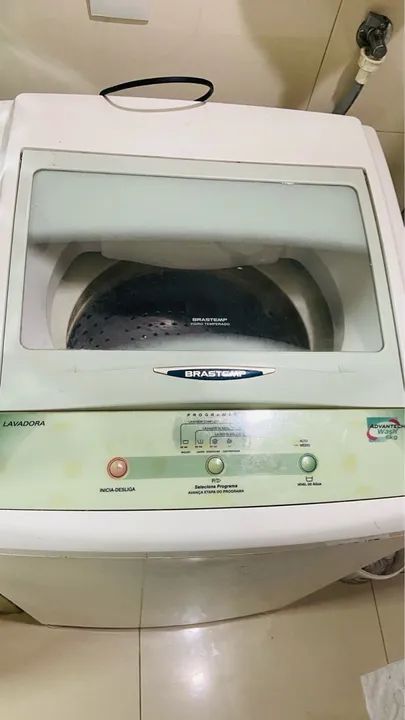 Máquina de Lavar Automática