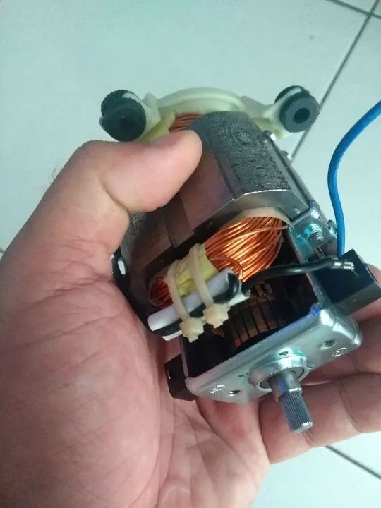 Estator mod:7640.  110volts. Liquidificador Oster oliq601, oliq605, oliq610, oliq619 - Foto 3