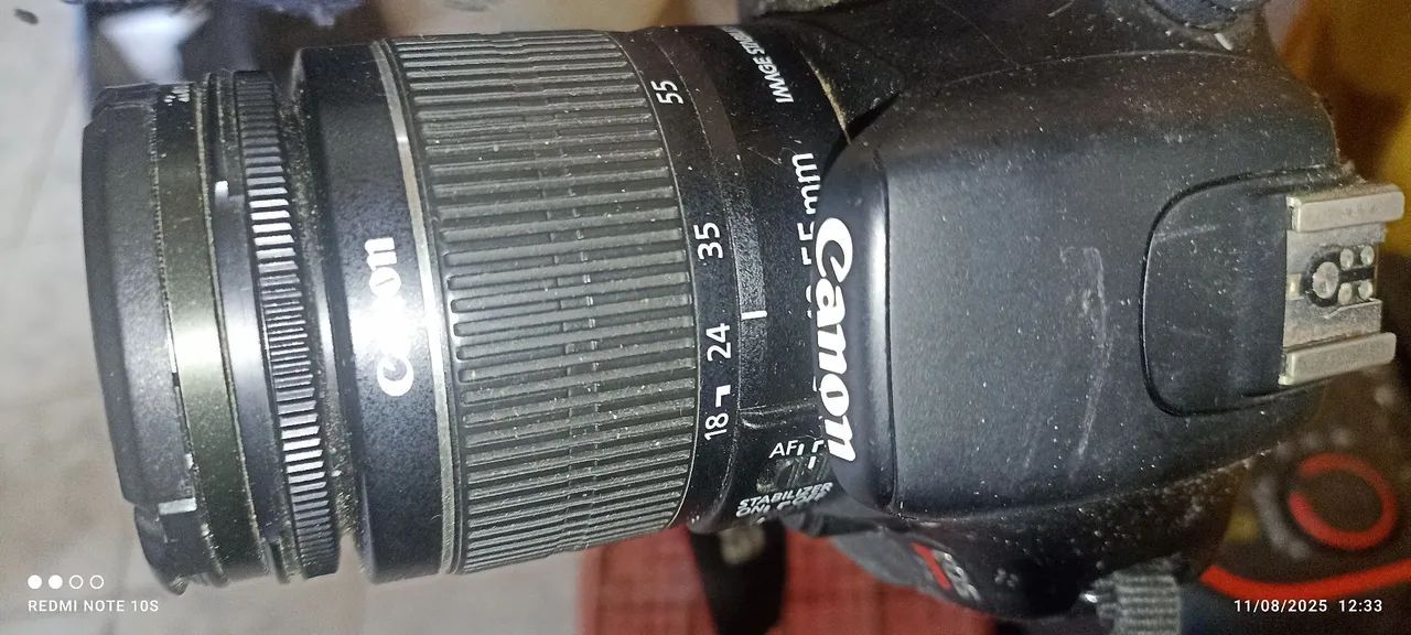 MÁQUINA FOTOGRAFIA DIGITAL + 1 LENTE 75-300 + TRIPÉ - CANON MODELO EOS REBEL T3 - Foto 4