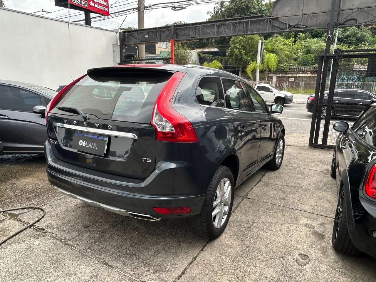 Volvo XC 60 T 5 2017 blindada com teto - Foto 5