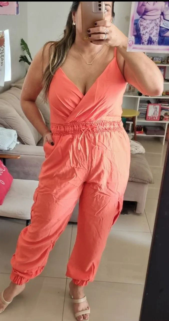 Macacão jogger lindo laranja novo G