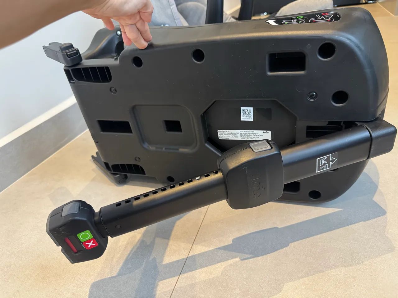 Bebê conforto Joie Gemm + Base isofix i-size - Foto 4