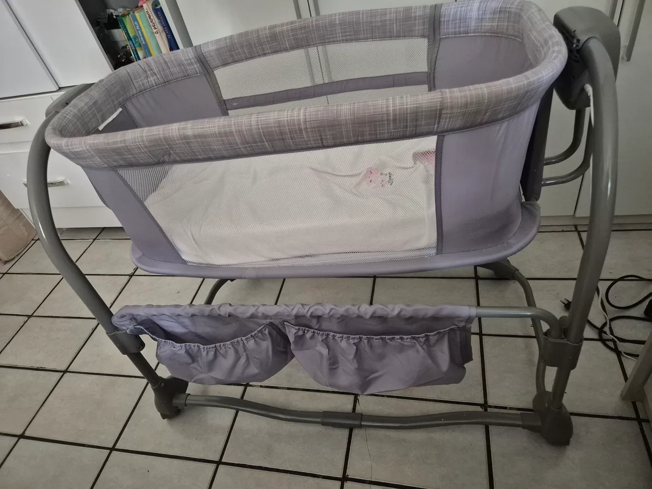 Berço Moisés Cinza com Balanço