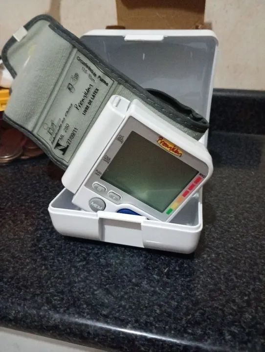 Aparelho de medir pressão de pulso  - Foto 2