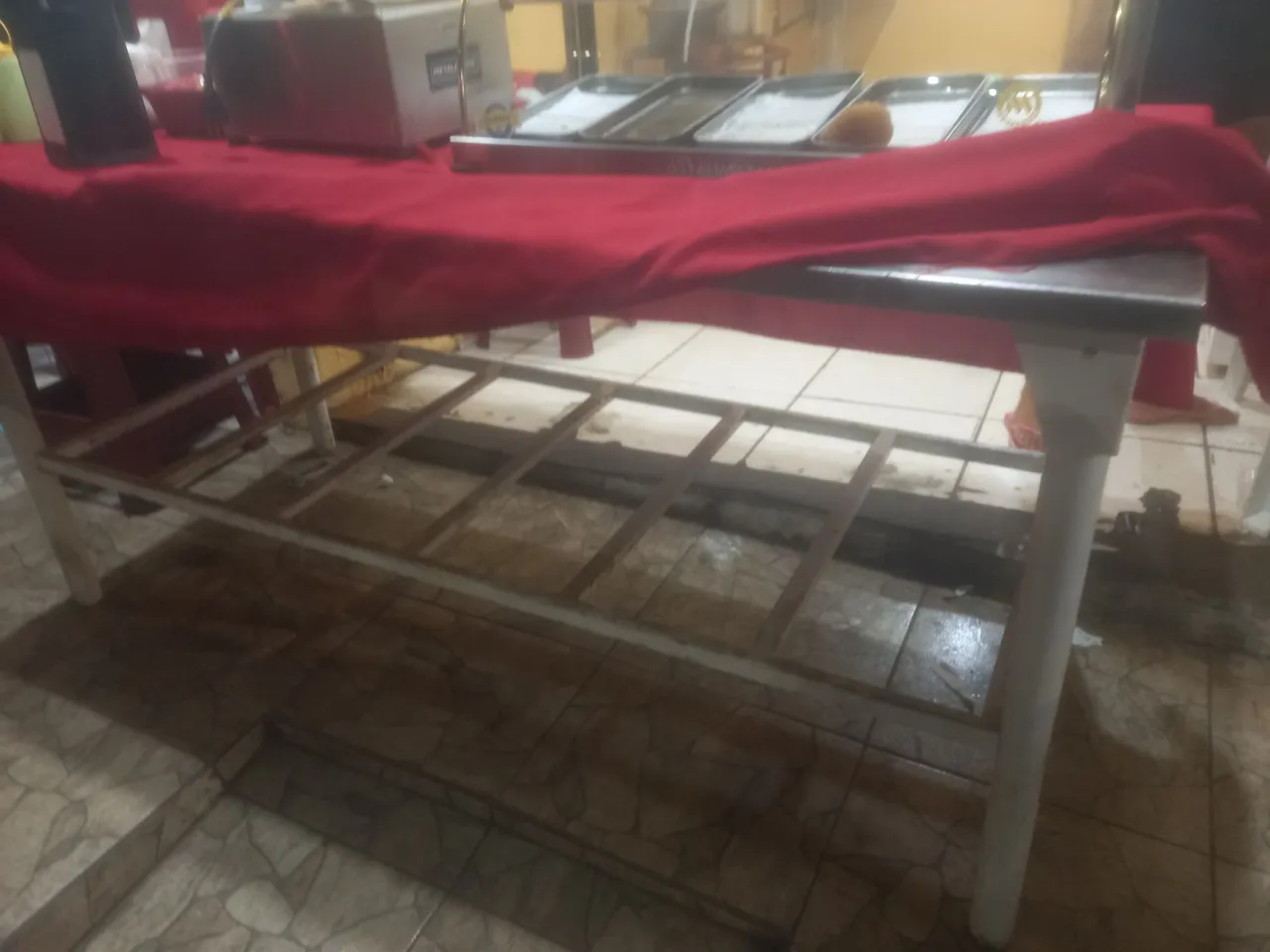 Mesa de aço inox para comércio