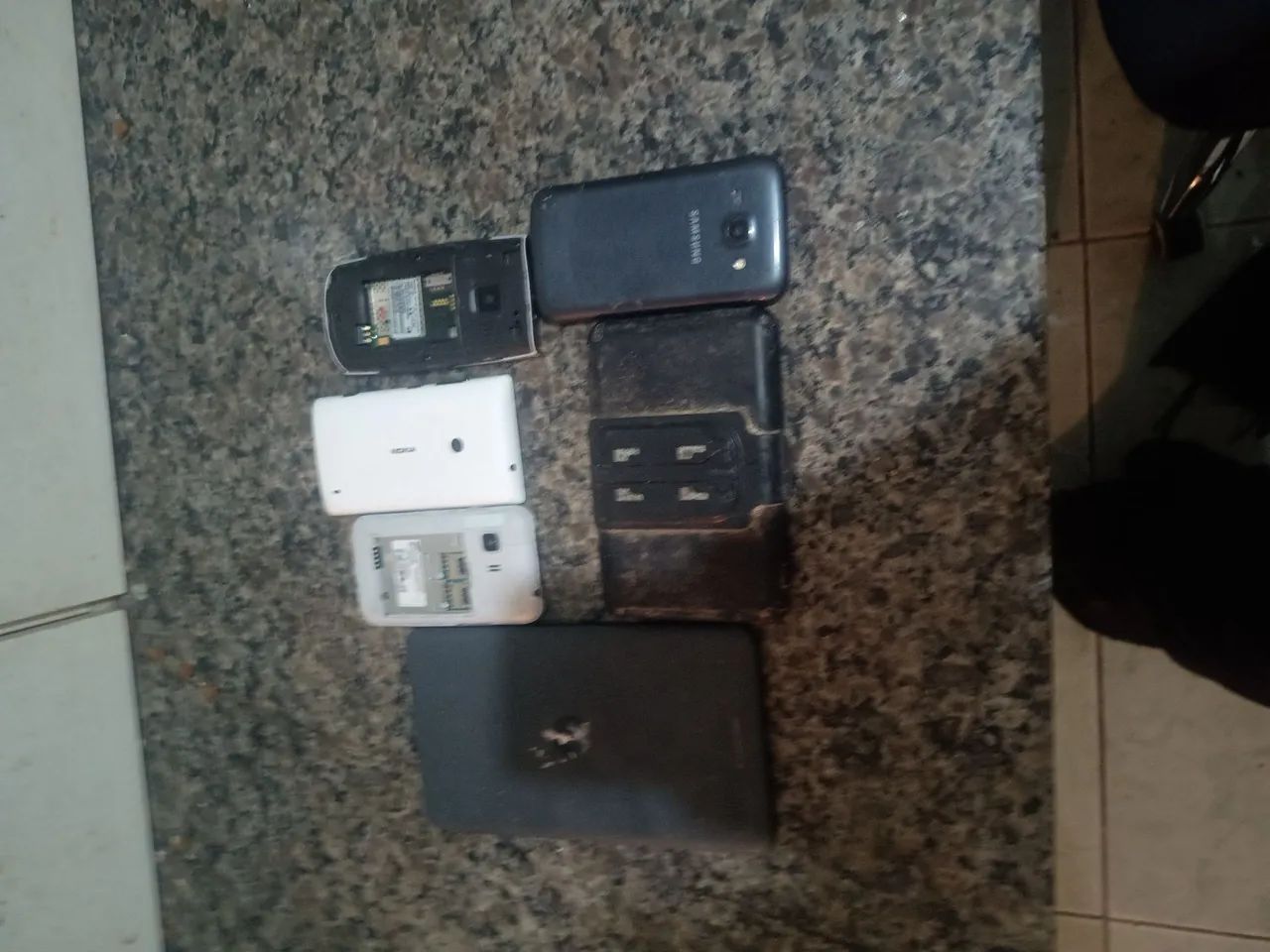 Lote de 6 aparelhos peças ou conserto - Foto 2