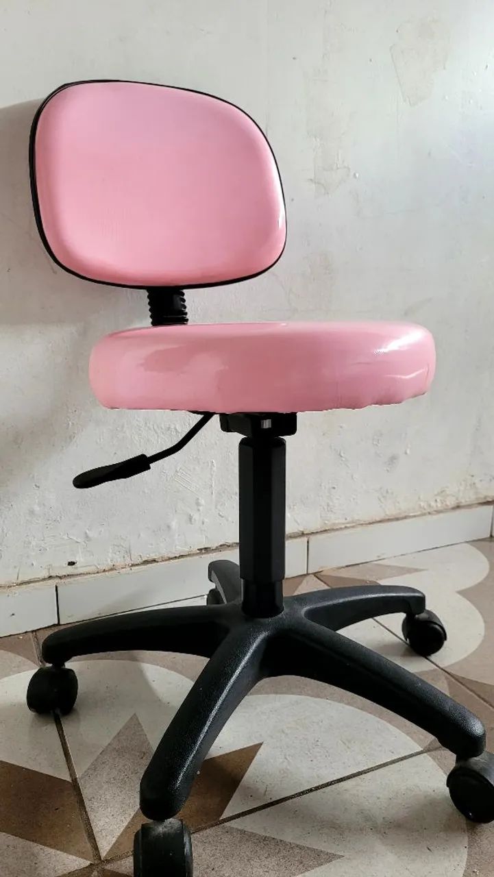Cadeira Giratória hidráulica rosa - Foto 4