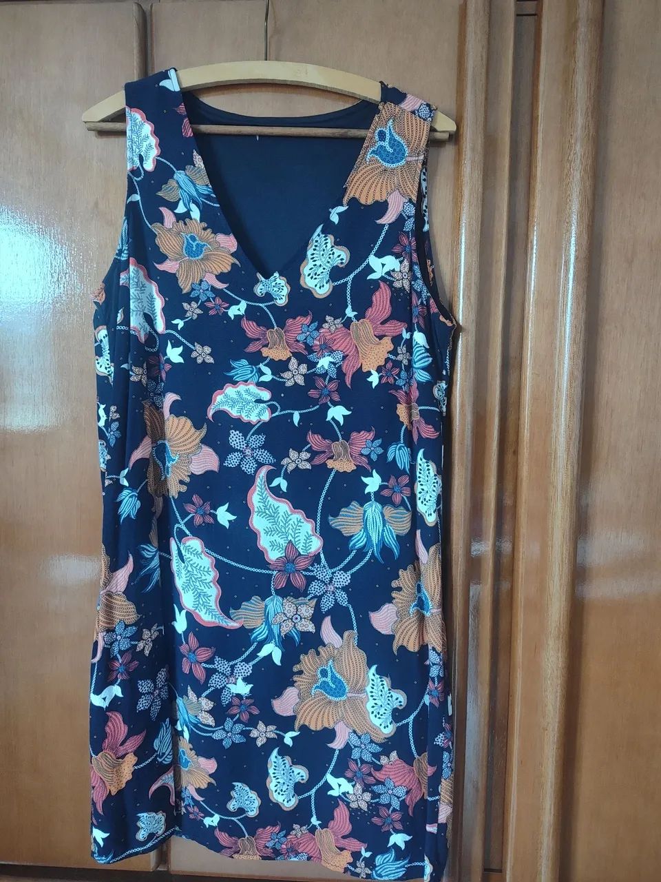Vestido Estampado Floral Azul Marinho