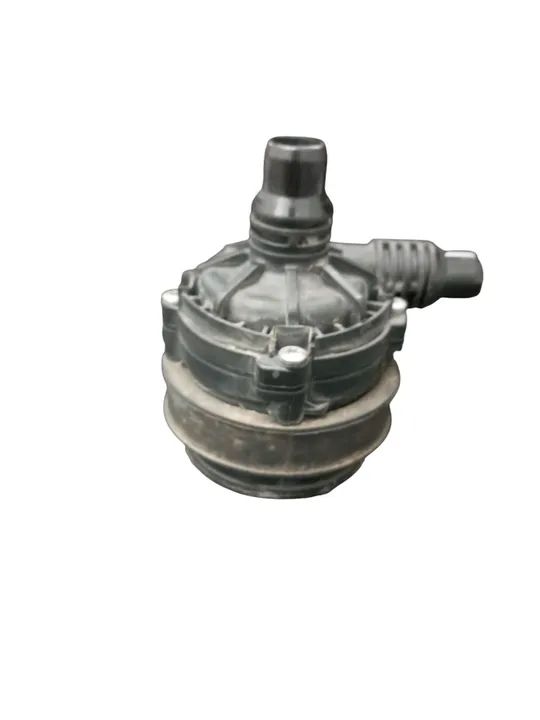 BOMBA D AGUA ELETRICA MERCEDES C300  DO MERCEDES C300 2020/2020 - Foto 3