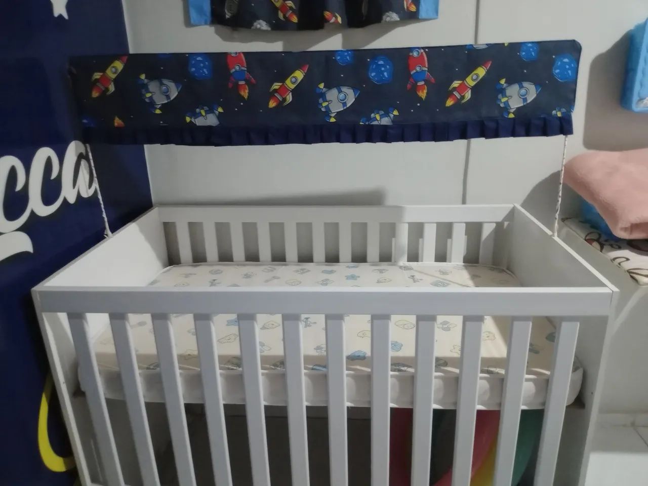 Berço + colchão de bebê + trocador ( deixo por 600 se vier buscar) 