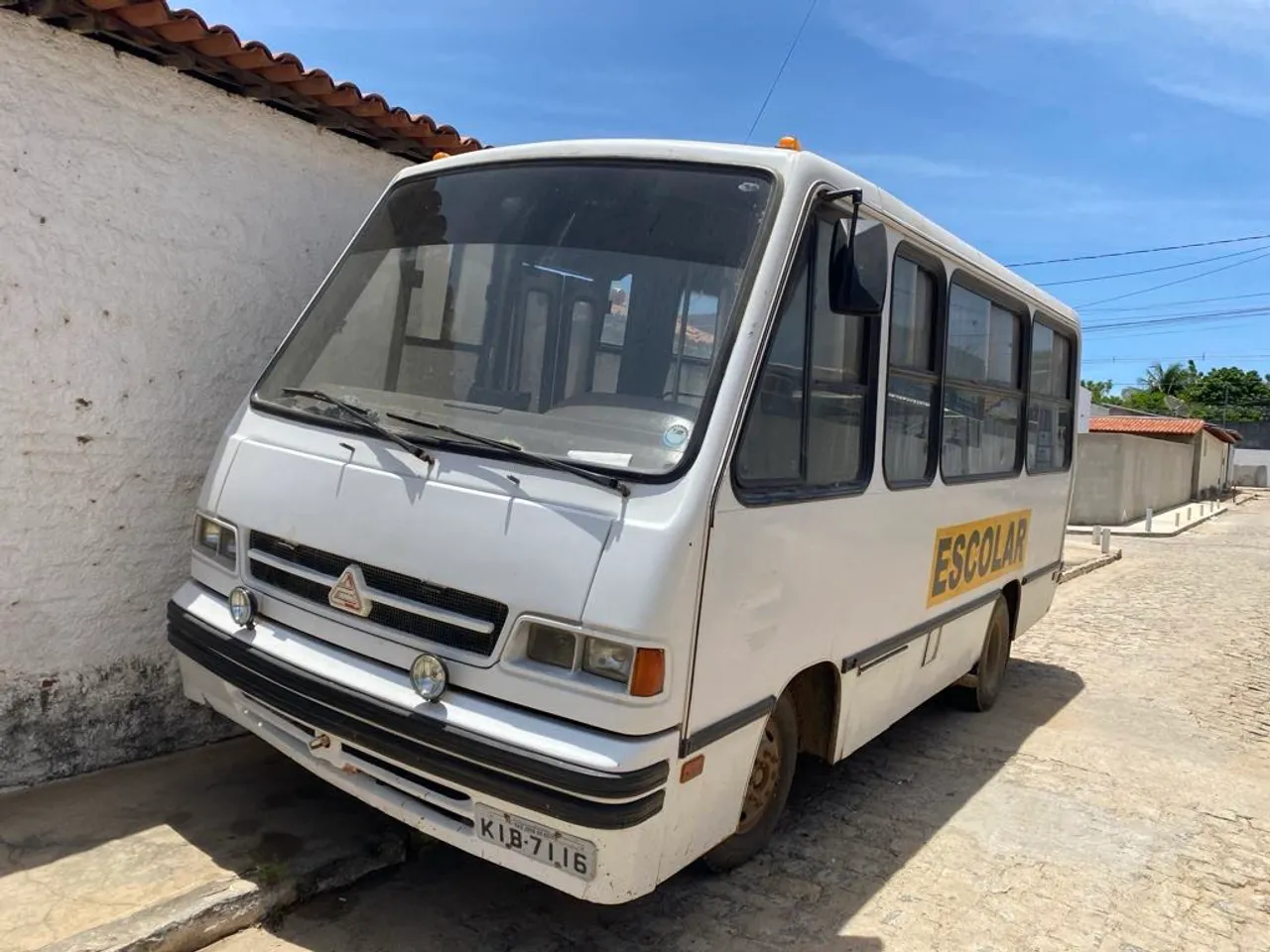 Micro ônibus agrale