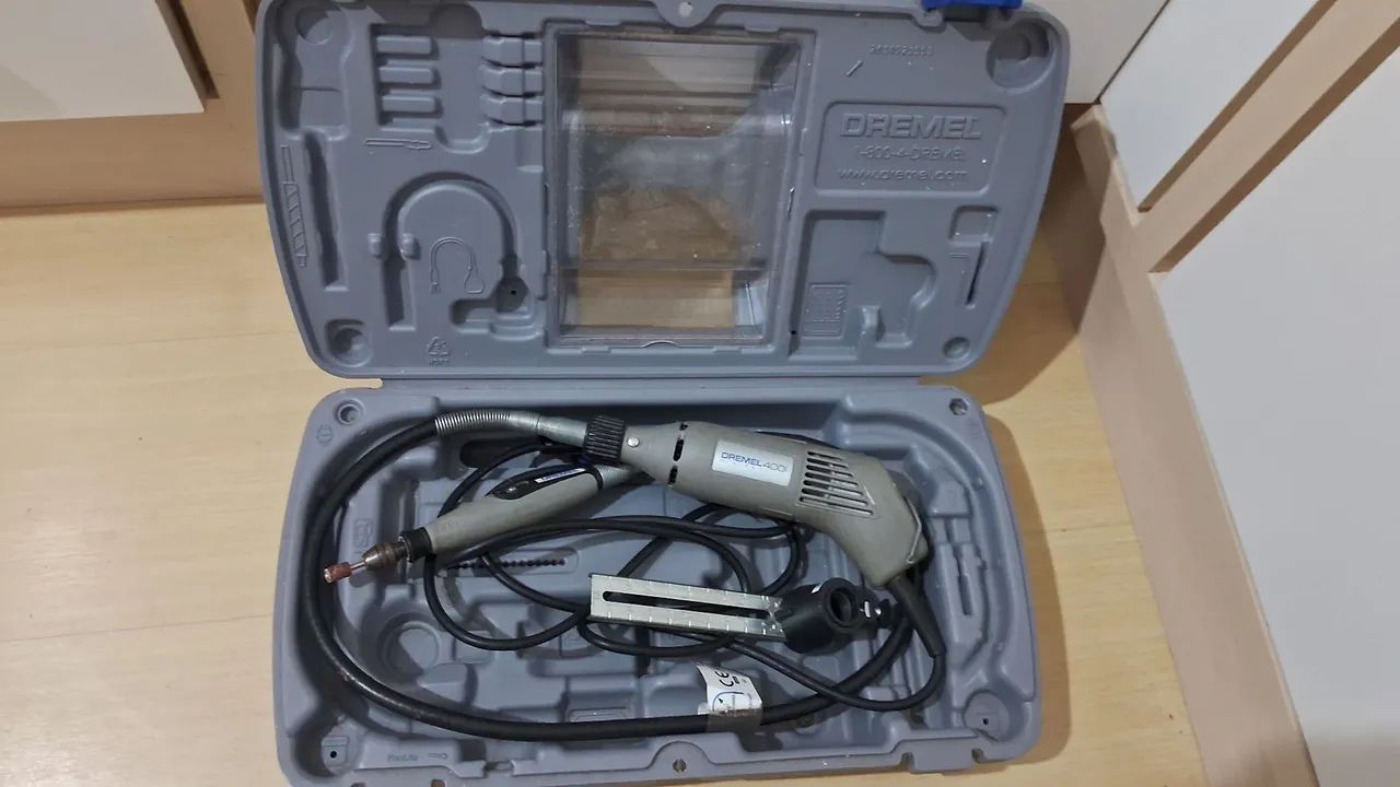 Dremel com controle de velociadade64242740823553120