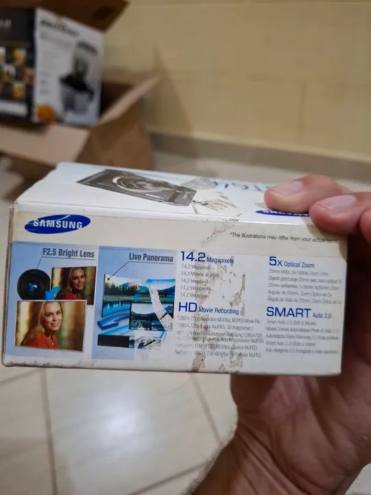 Câmera Digital Samsung ST64 - 14.2MP - 5x Zoom - Foto 3