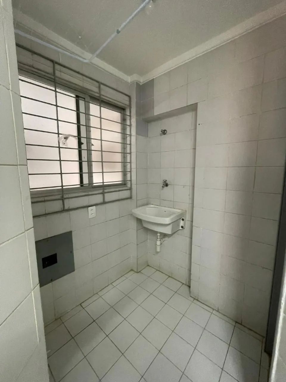 Alugo 1/4 revertido para 2 no Costa Azul - Foto 11