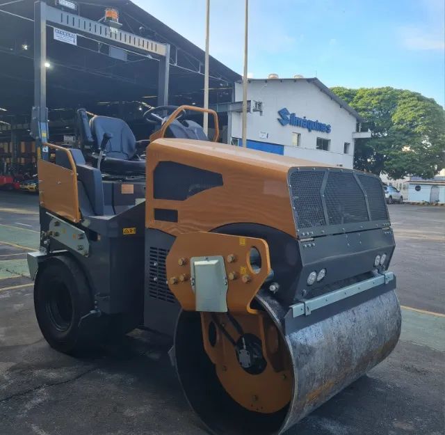 Rolo Compactador Misto Chapa Pneu Diesel Compac Power St4500 - Foto 5