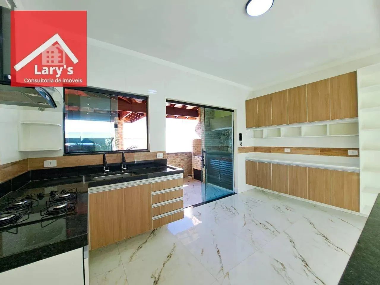 Aluguel de casa em Peruíbe  3 dormitórios, suíte e piscina  R$ 3.500 - Foto 5