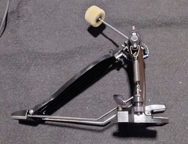 Pedal de Bumbo Pearl p50 - Foto 2