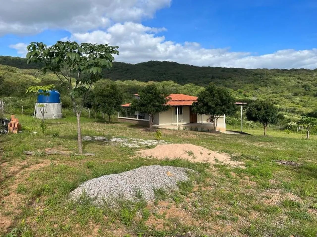 Sítio com casa e área verde - Foto 2