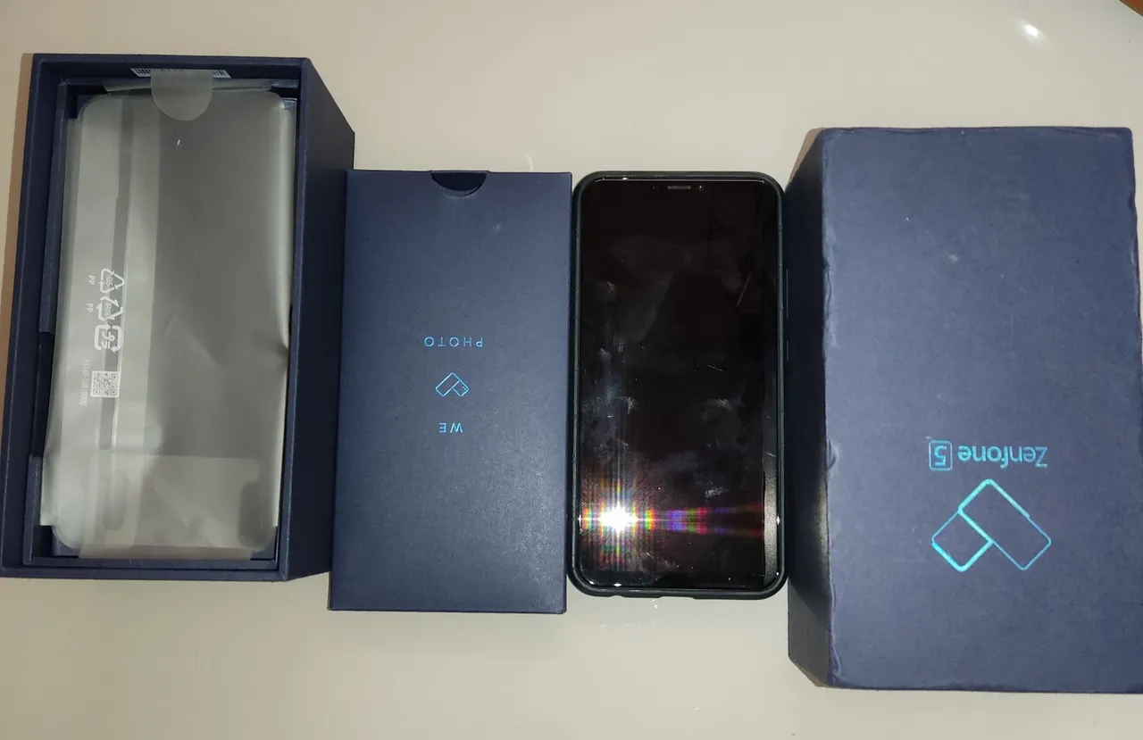 Celular Asus ZenFone - 5