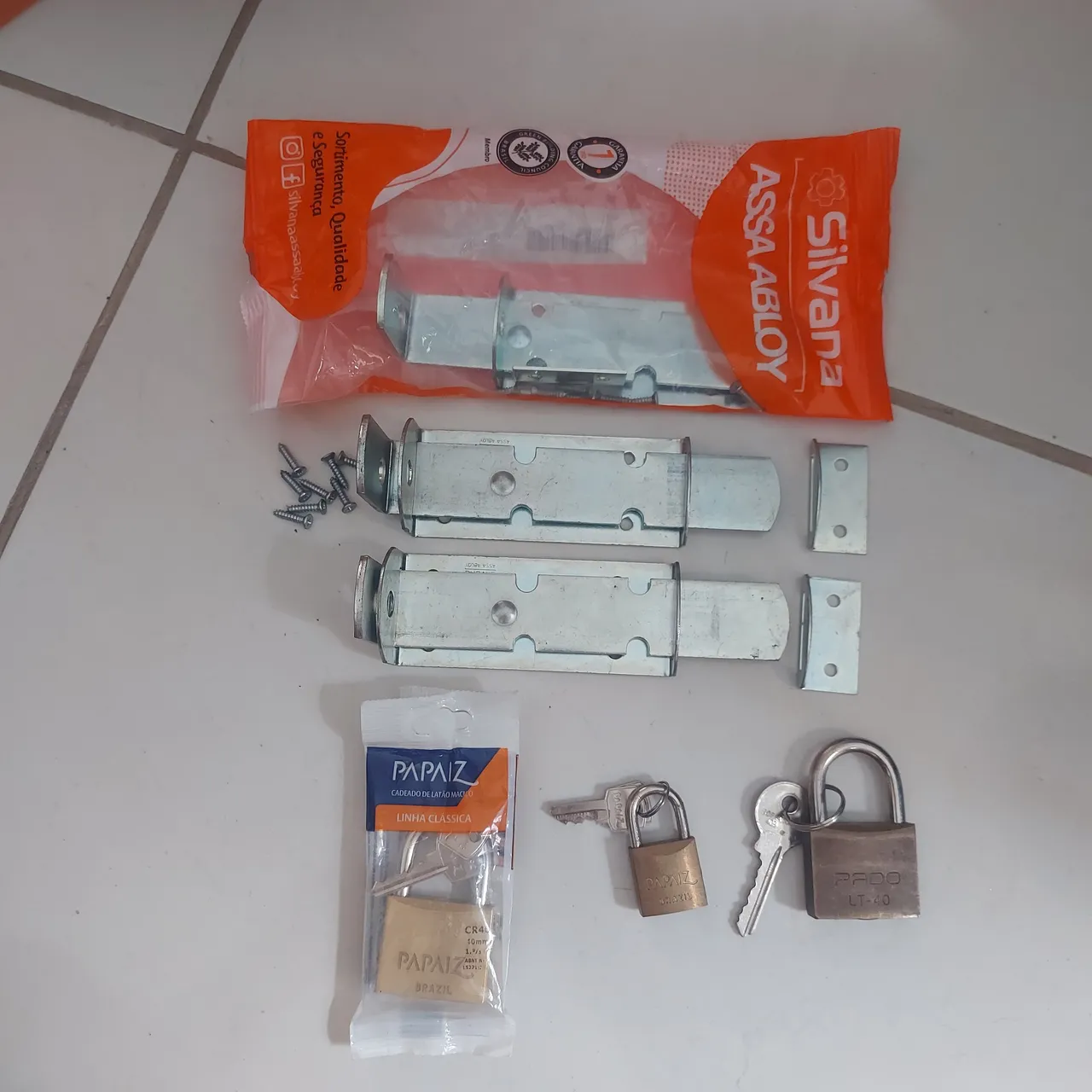 Kit Segurança Residencial - Cadeados e Trincos
