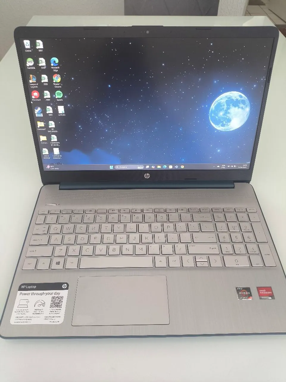 Notebook HP com Processador AMD Ryzen