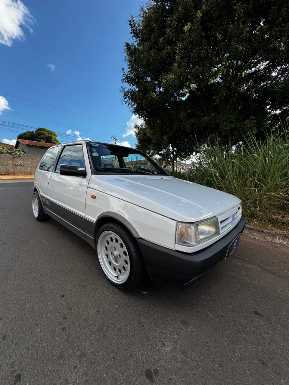 Uno 1.6 R 1991 Relíquia