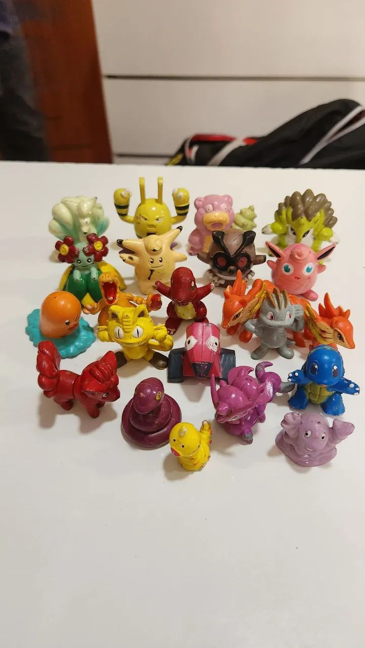 Lote miniaturas pokemón antigas - Foto 2