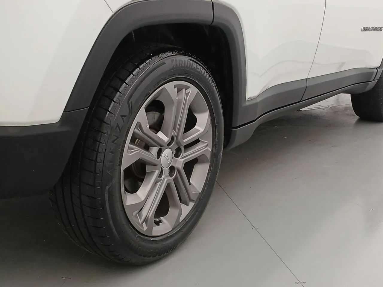 Jeep Compass 2024 1.3 t270 turbo flex longitude at6 - Foto 14