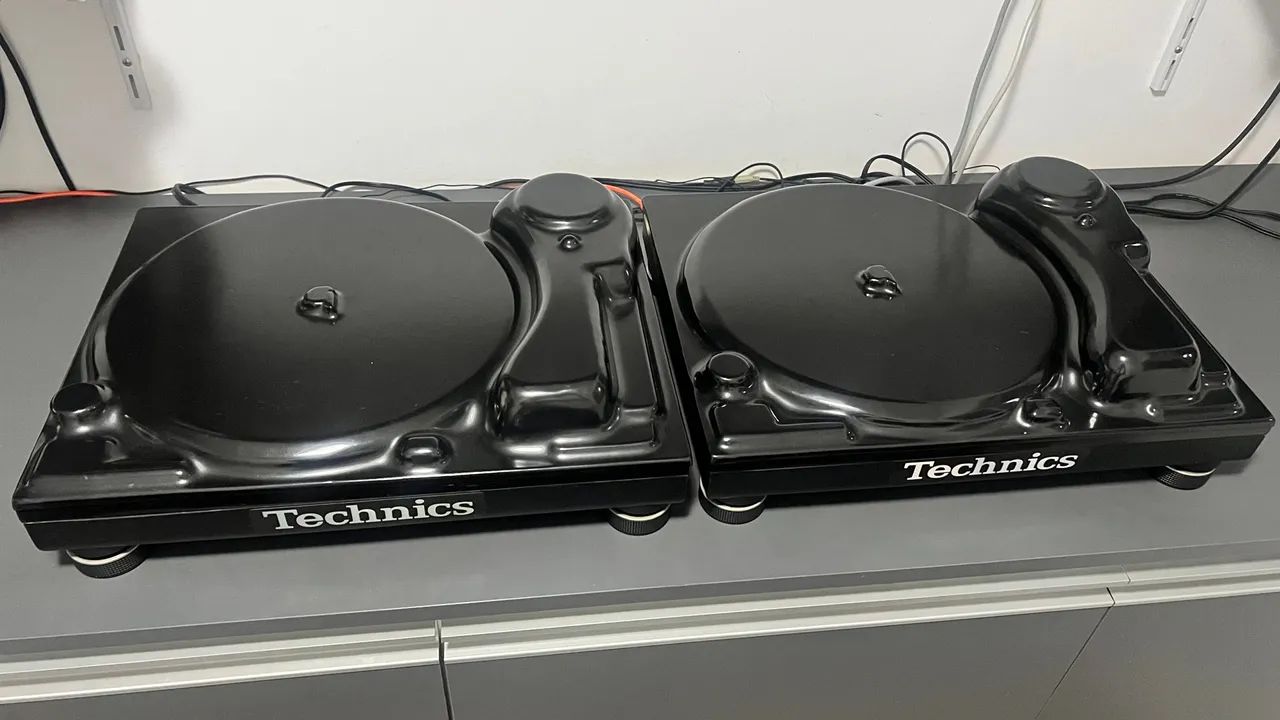 Par de Toca discos Technics SL-1200MK5G - Foto 2