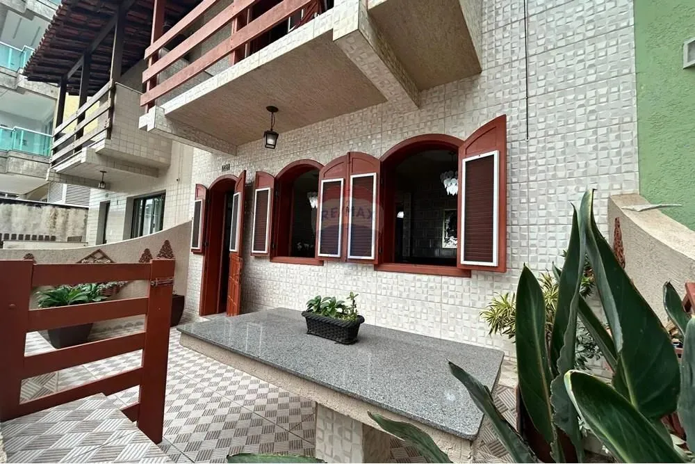 CASA AVENIDA BEIRA MAR NA PRAIA DE CASTELHANOS-ANCHIETA-ES