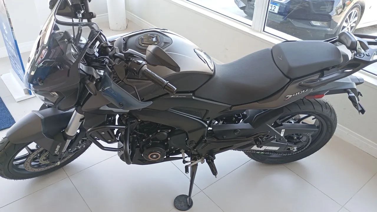Bajaj dominar 400 2025 - Foto 3