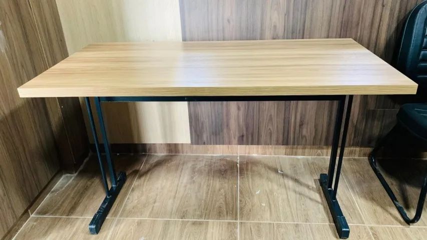 MESA RETA 120x60 NOVA. Sem gaveta no pix - Foto 4