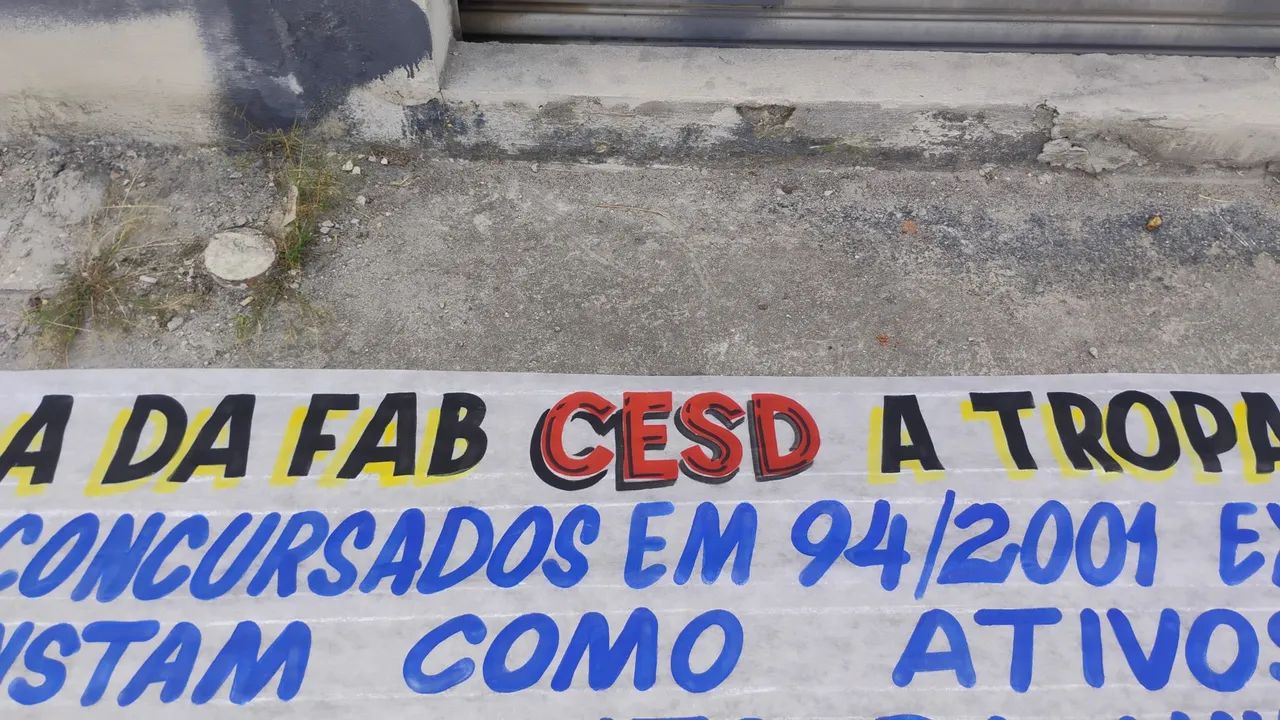 Placas faixas e letreiros em promoção de final de ano  - Foto 4