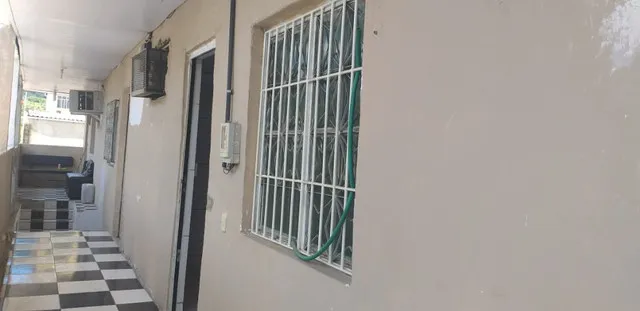 ALUGA-SE Salas Comerciais no centro de Bangu
