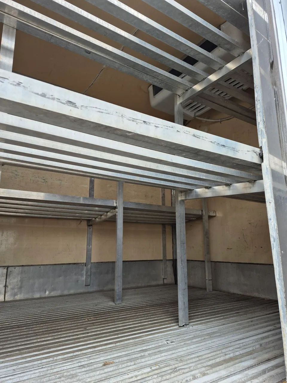 Iveco Tector 11-190 câmara fria  - Foto 12