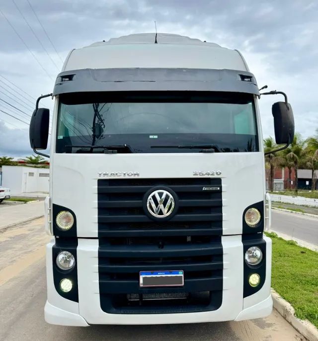 VW TRACTOR 6x2 25-420 ADVANTECH 2015 - Foto 3